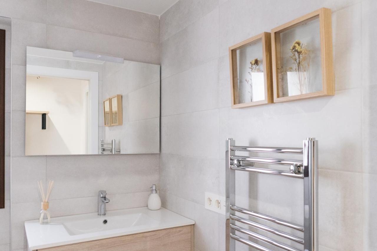 Apartaments La Rambla - Espero De Bolos - 4 Pers Cornudella de Montsant Kültér fotó