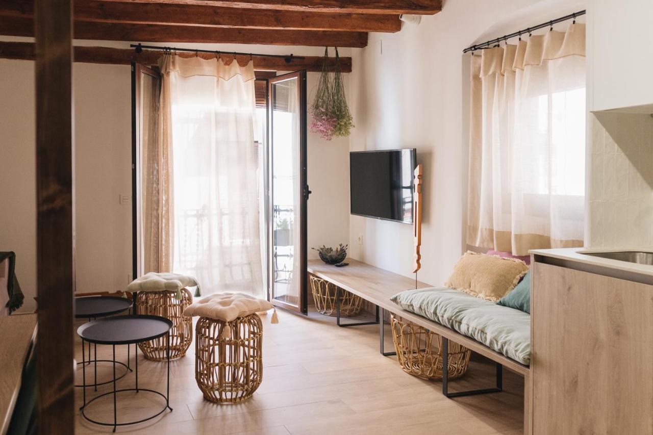 Apartaments La Rambla - Espero De Bolos - 4 Pers Cornudella de Montsant Kültér fotó
